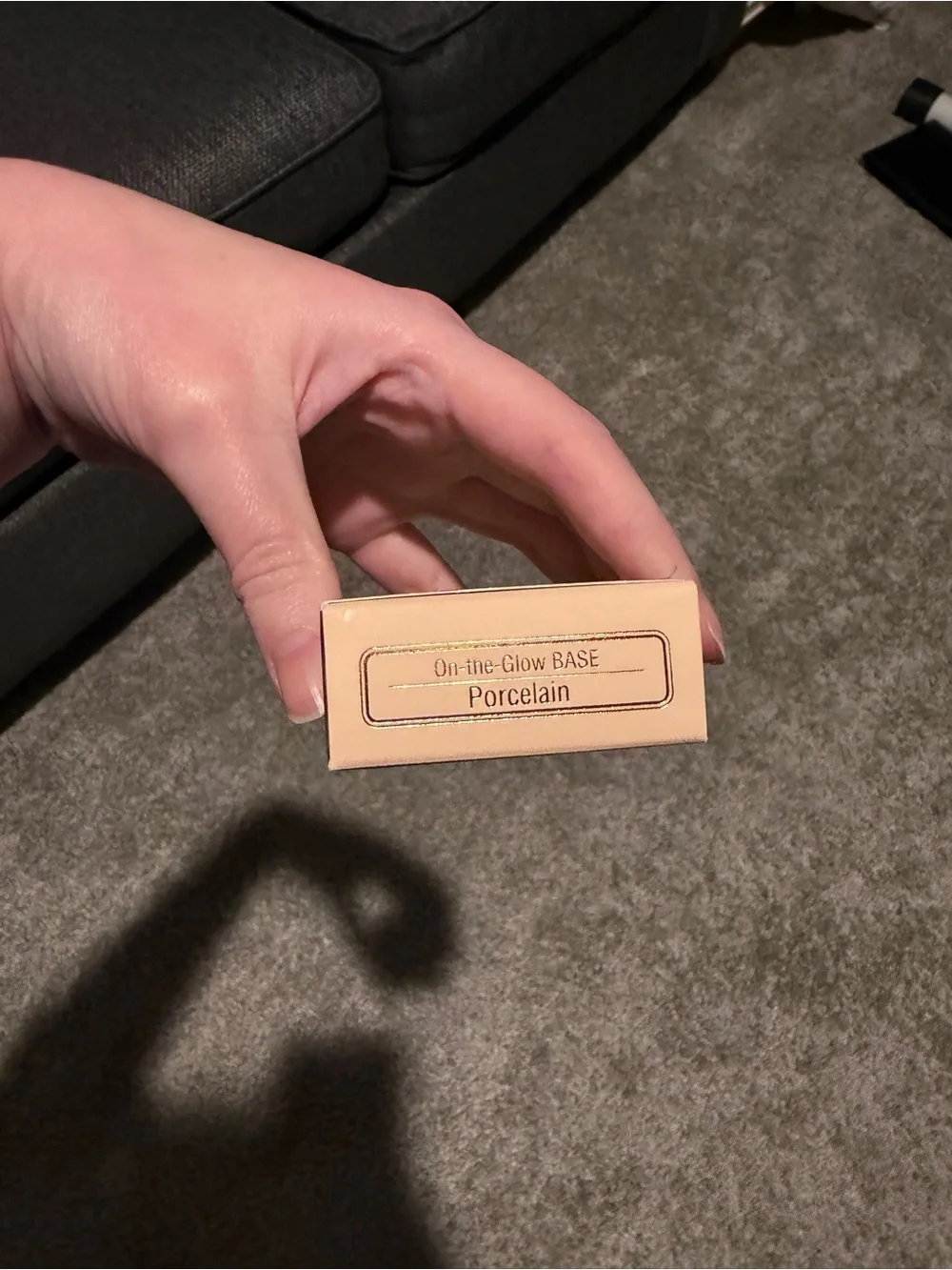 On-the-Glow Base Foundation Moisture Stick - porcelain